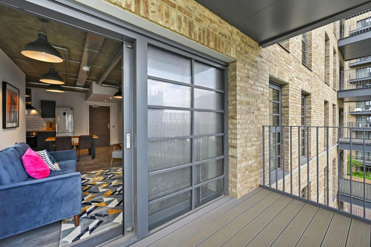 לונדון Modern And Chic Apartments At Ferrum Near Wembley Park מראה חיצוני תמונה