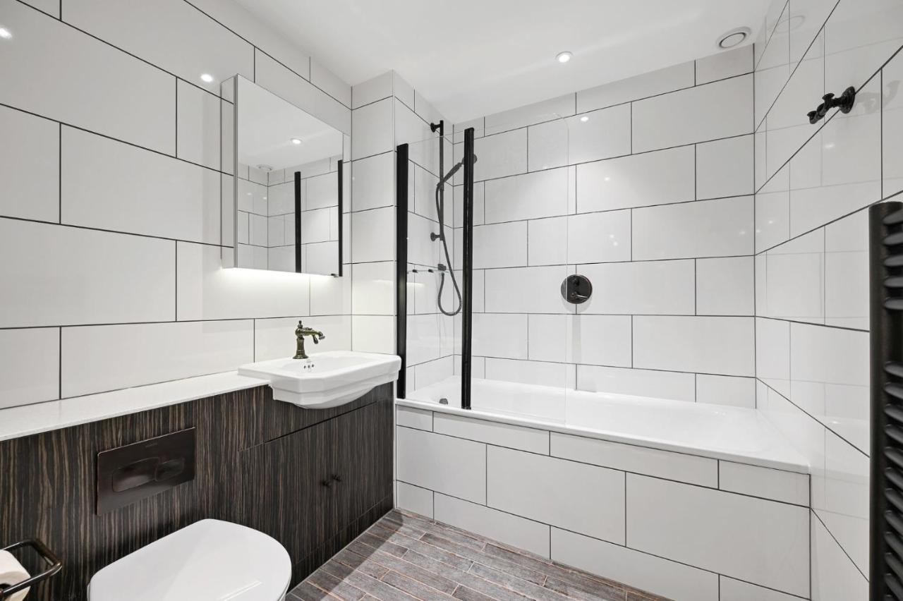 לונדון Modern And Chic Apartments At Ferrum Near Wembley Park מראה חיצוני תמונה