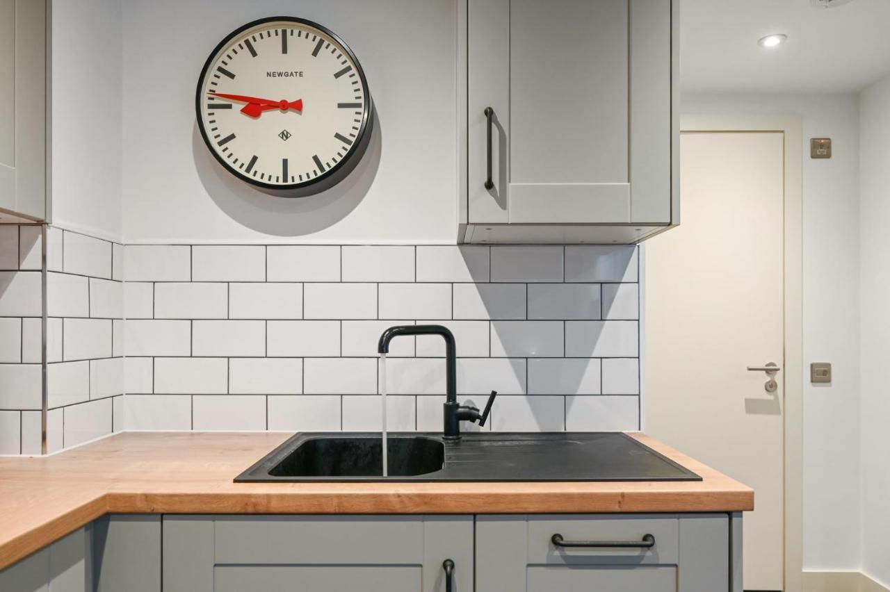 לונדון Modern And Chic Apartments At Ferrum Near Wembley Park מראה חיצוני תמונה