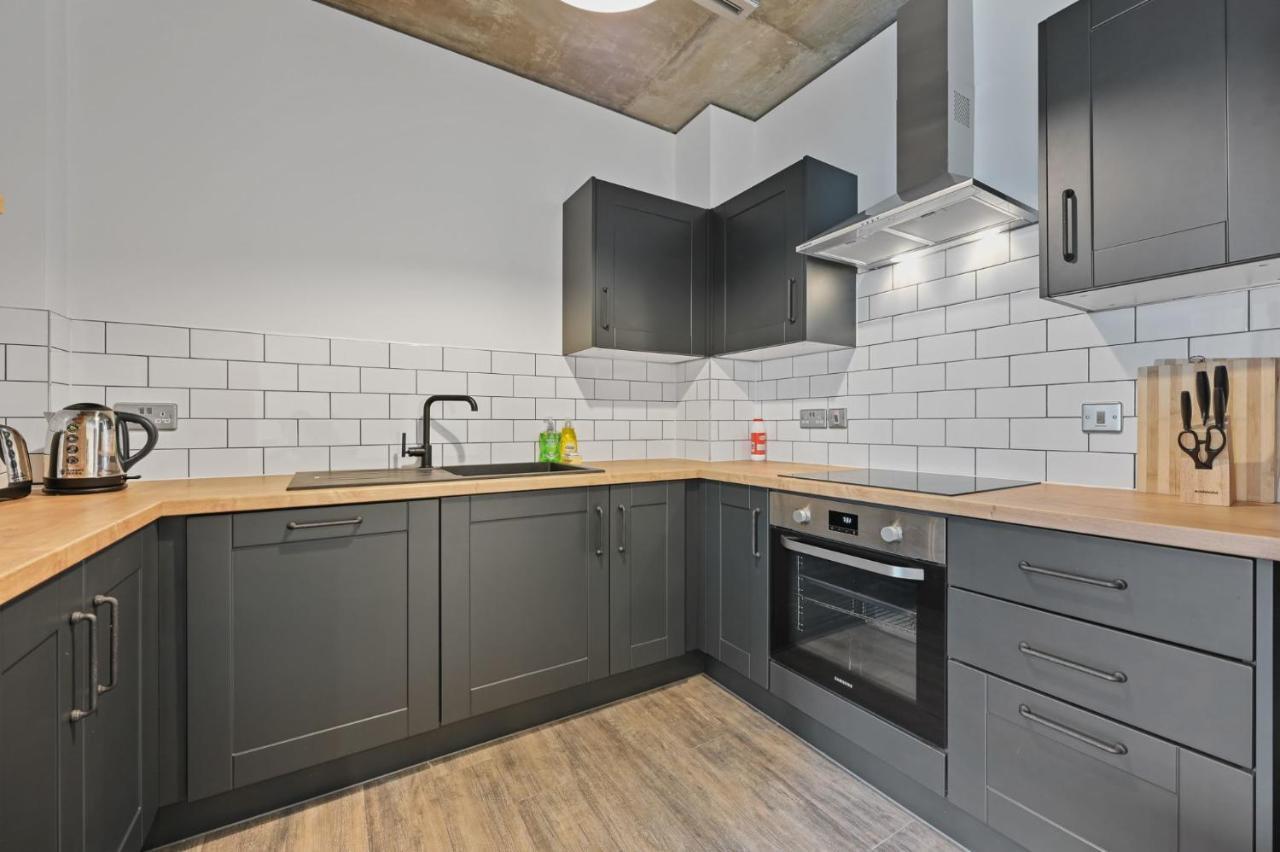 לונדון Modern And Chic Apartments At Ferrum Near Wembley Park מראה חיצוני תמונה