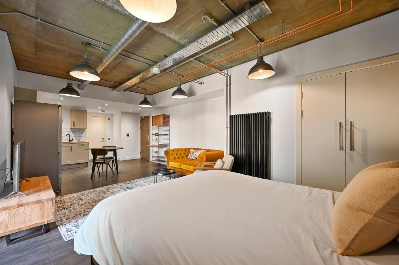 לונדון Modern And Chic Apartments At Ferrum Near Wembley Park מראה חיצוני תמונה